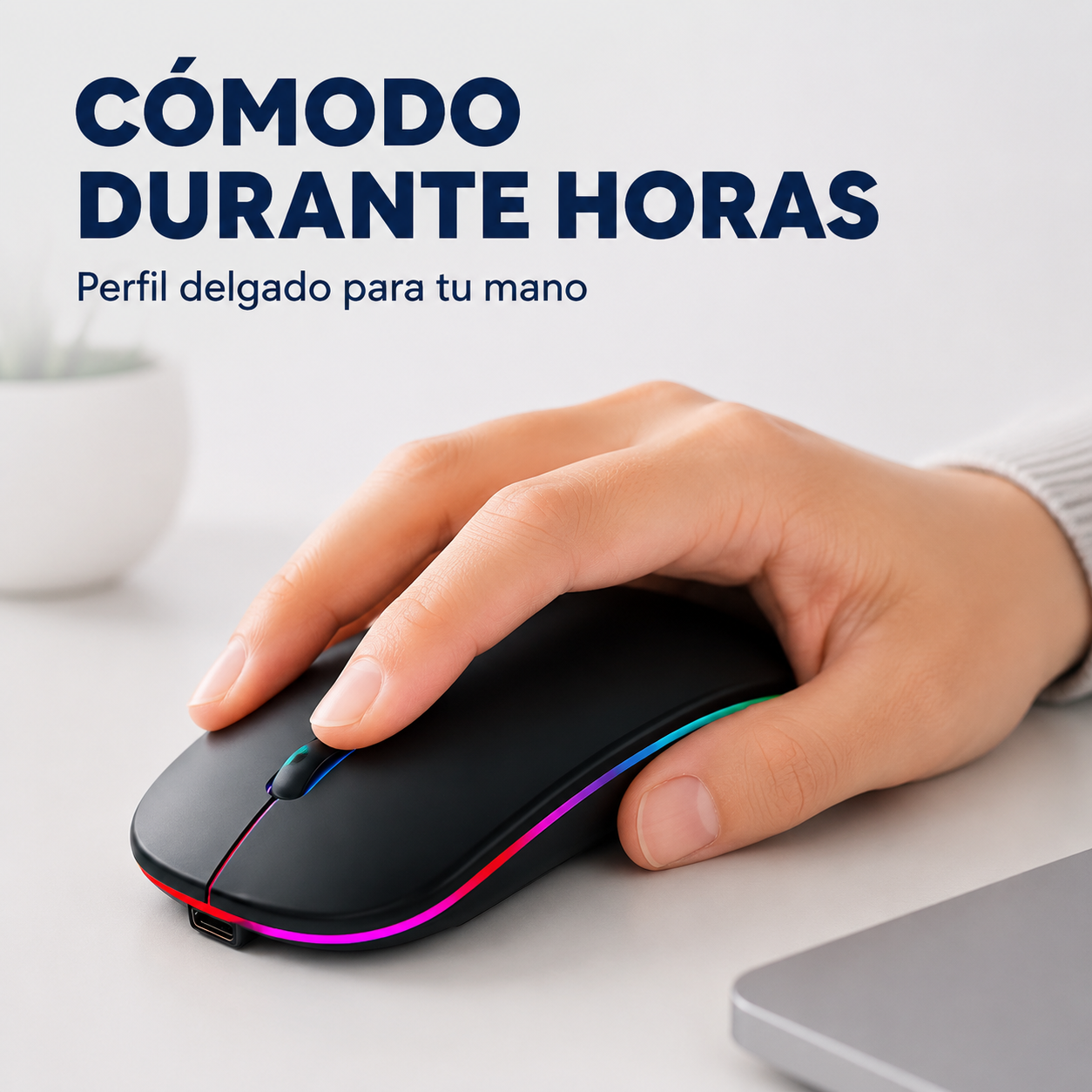 Mouse AOAS W07 negro con perfil delgado y cómodo para la mano